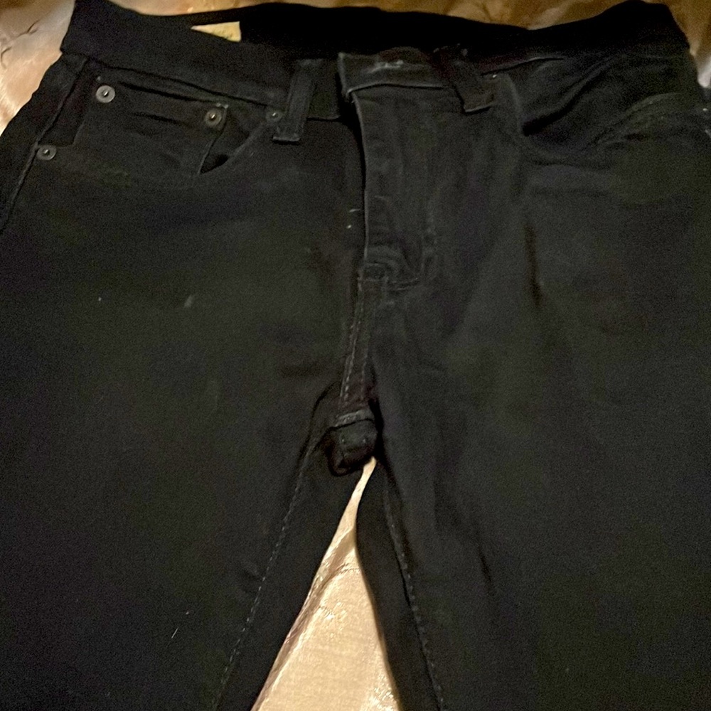 Men’s Levi’s skinny taper flex true black denim jeans. 29” waist x 32” inseam.